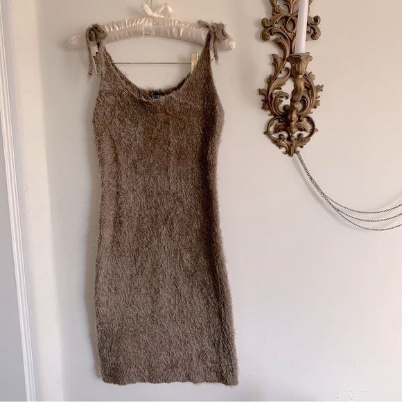 STORIA SWEATER DRESS - Picture 3 of 13